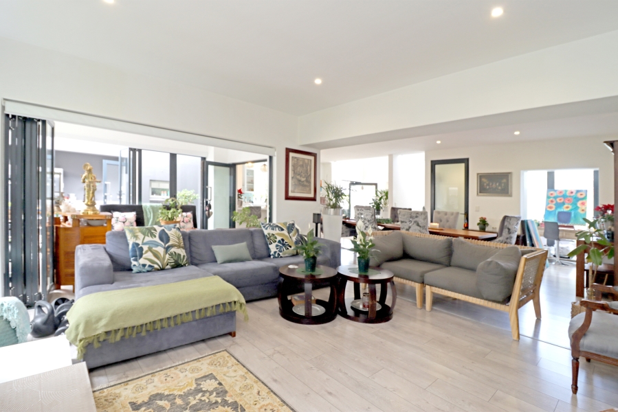 3 Bedroom Property for Sale in Kyalami Estates Gauteng