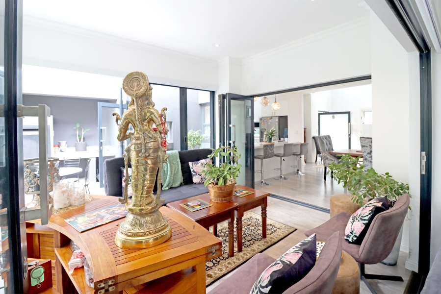 3 Bedroom Property for Sale in Kyalami Estates Gauteng