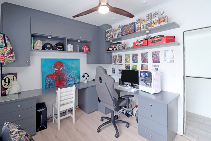 3 Bedroom Property for Sale in Kyalami Estates Gauteng