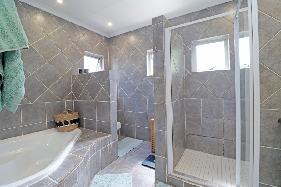 3 Bedroom Property for Sale in Kyalami Estates Gauteng