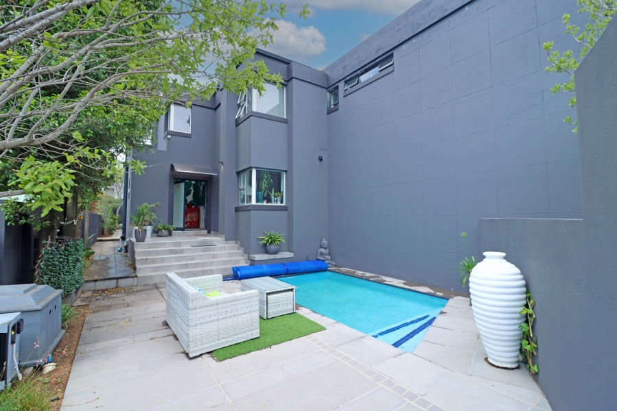 3 Bedroom Property for Sale in Kyalami Estates Gauteng