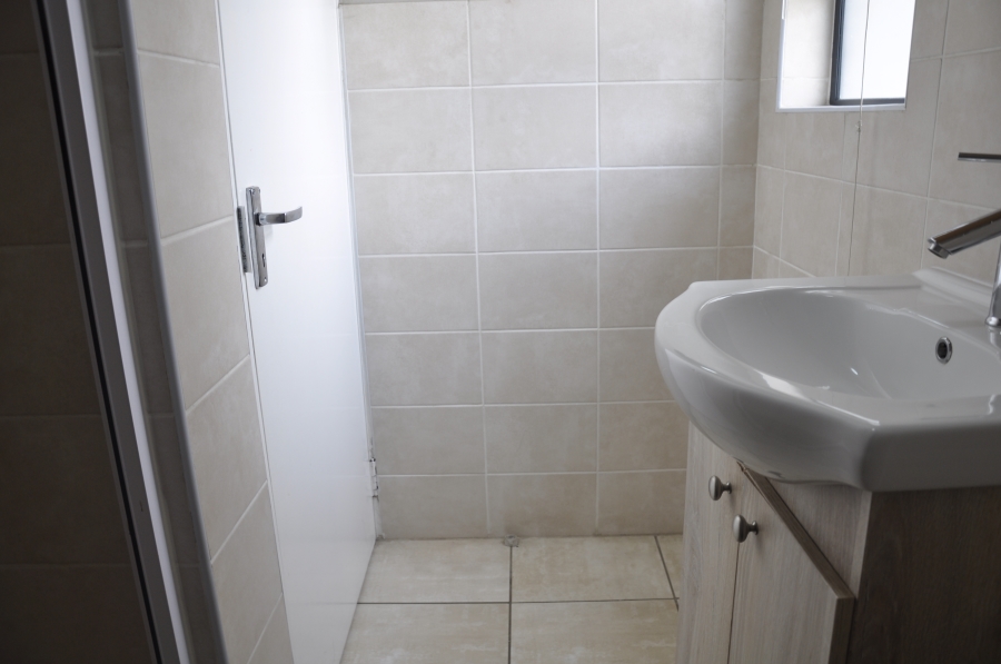 2 Bedroom Property for Sale in Barbeque Downs Gauteng