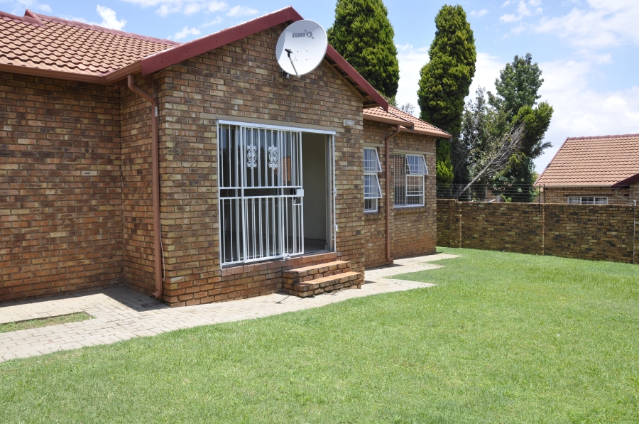 2 Bedroom Property for Sale in Kyalami Hills Gauteng