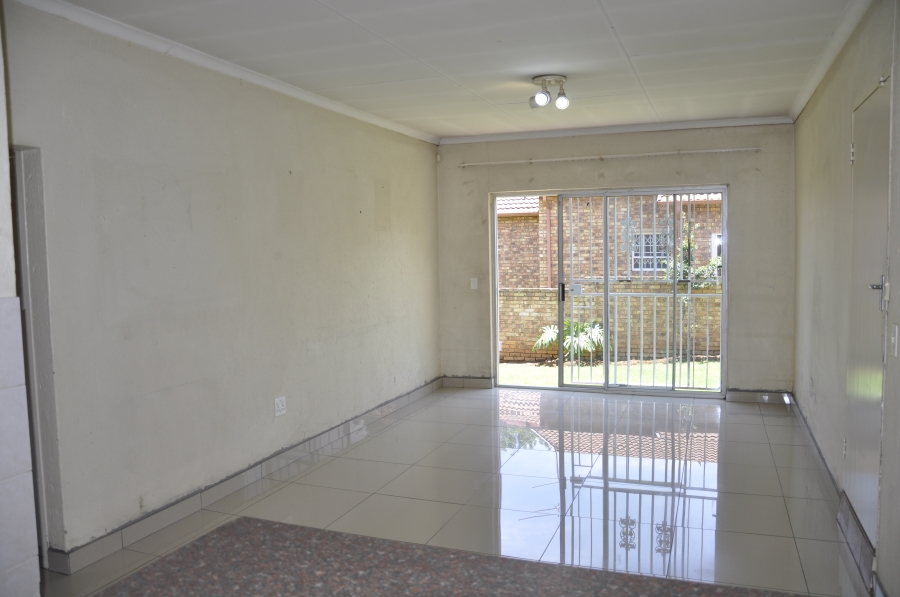 2 Bedroom Property for Sale in Kyalami Hills Gauteng