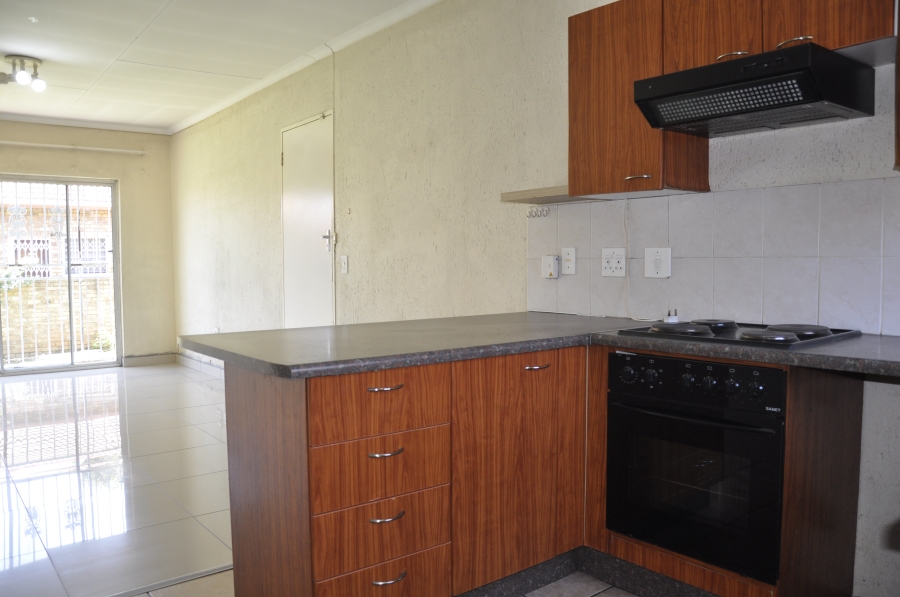 2 Bedroom Property for Sale in Kyalami Hills Gauteng