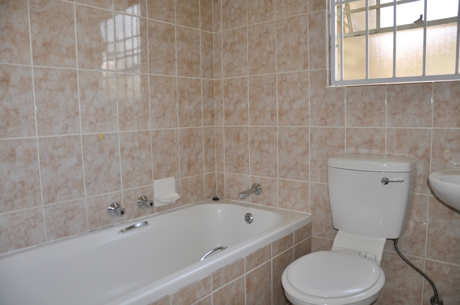 2 Bedroom Property for Sale in Kyalami Hills Gauteng