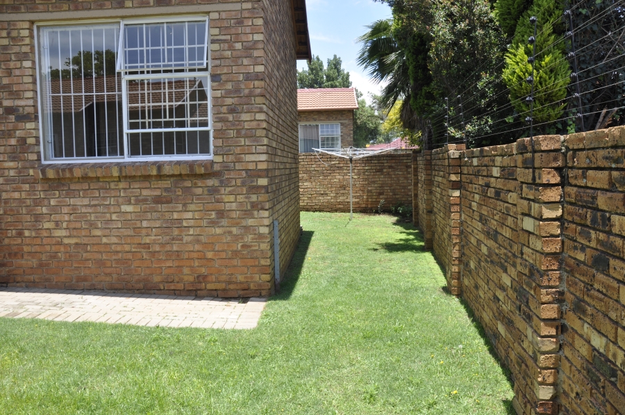 2 Bedroom Property for Sale in Kyalami Hills Gauteng