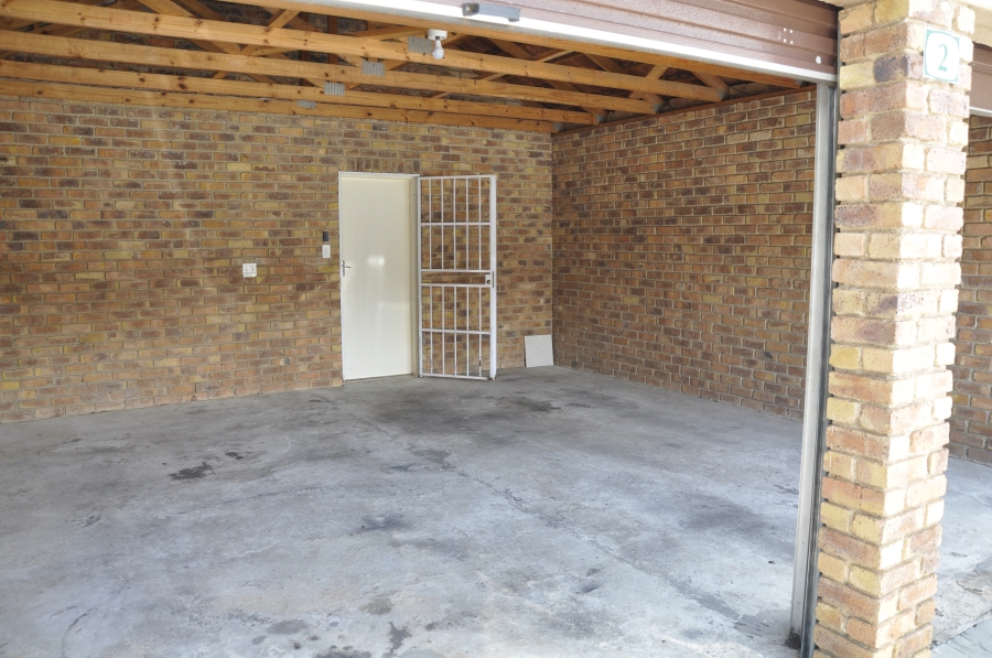 2 Bedroom Property for Sale in Kyalami Hills Gauteng