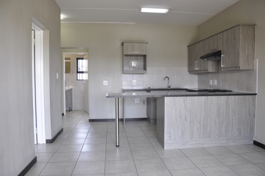 To Let 2 Bedroom Property for Rent in Barbeque Downs Gauteng