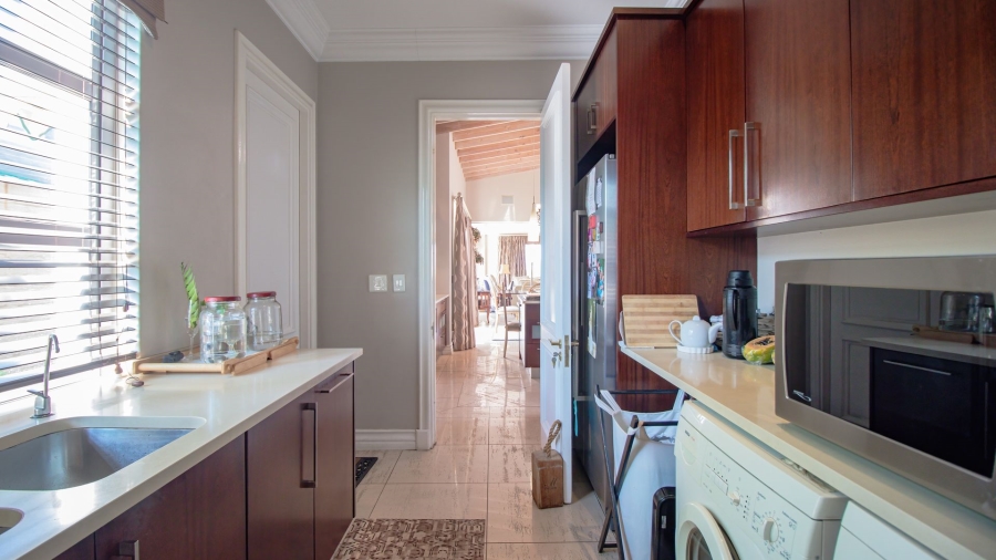 4 Bedroom Property for Sale in Vaal Marina Gauteng