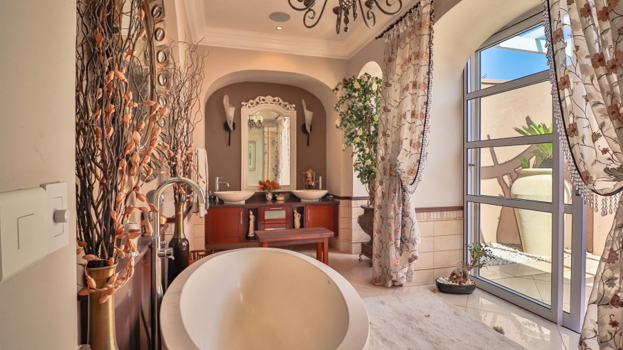 4 Bedroom Property for Sale in Vaal Marina Gauteng