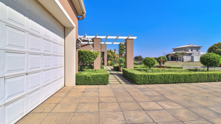 4 Bedroom Property for Sale in Vaal Marina Gauteng