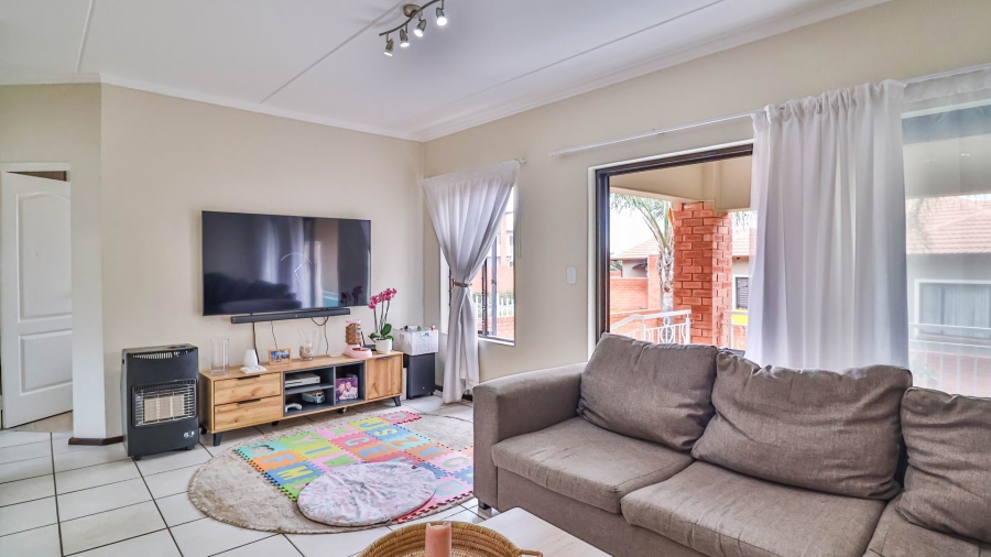 To Let 2 Bedroom Property for Rent in Bassonia Gauteng
