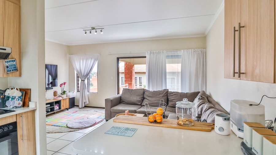 To Let 2 Bedroom Property for Rent in Bassonia Gauteng