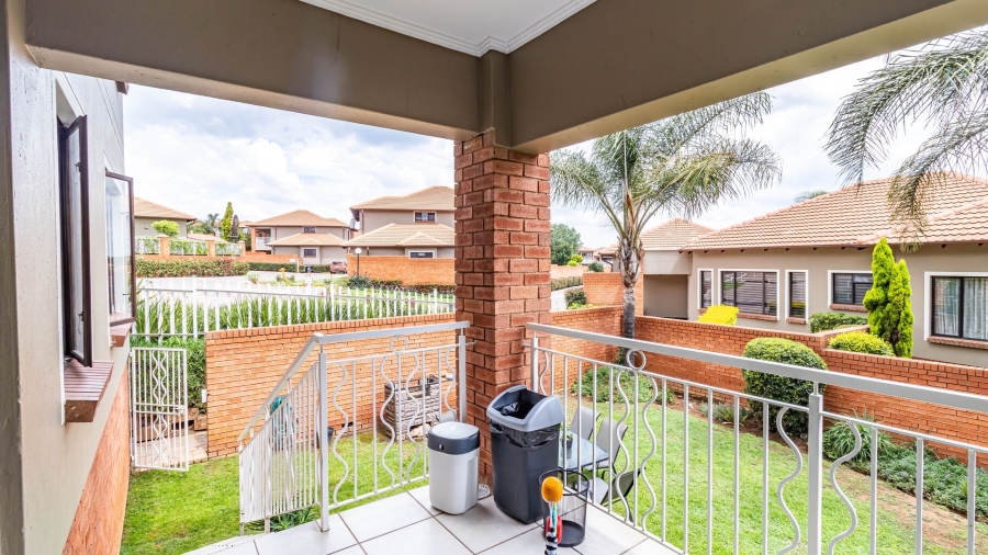 To Let 2 Bedroom Property for Rent in Bassonia Gauteng