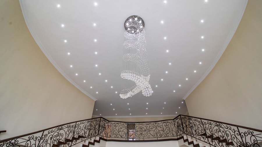 5 Bedroom Property for Sale in Golf View Gauteng