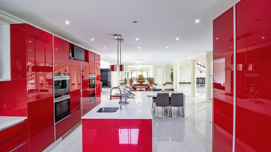 5 Bedroom Property for Sale in Golf View Gauteng