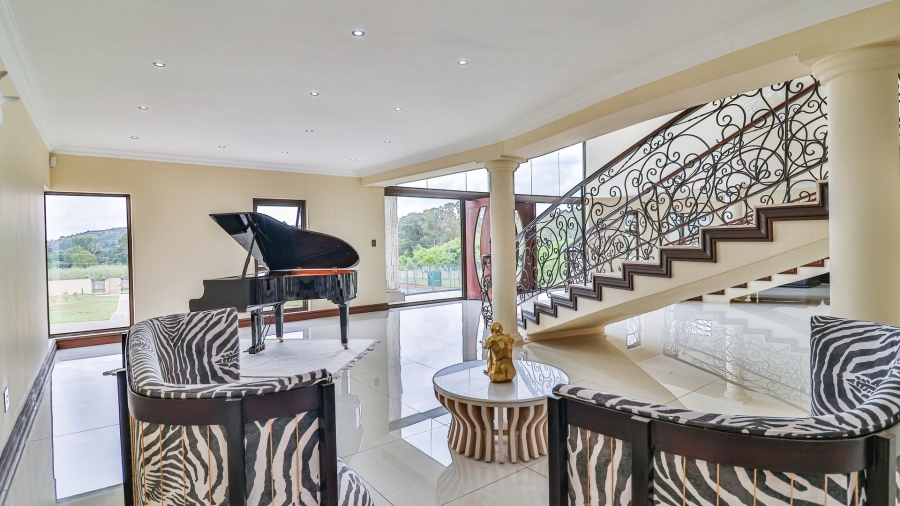 5 Bedroom Property for Sale in Golf View Gauteng