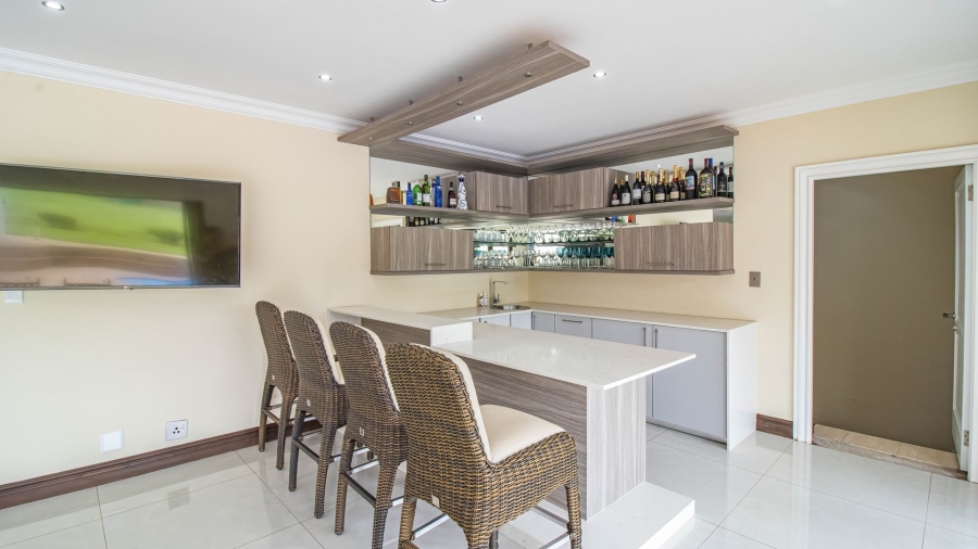 5 Bedroom Property for Sale in Golf View Gauteng