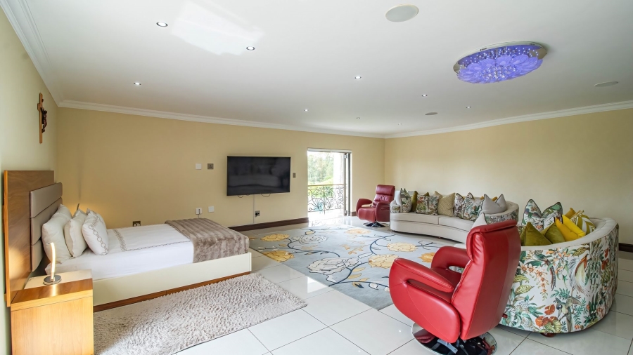 5 Bedroom Property for Sale in Golf View Gauteng