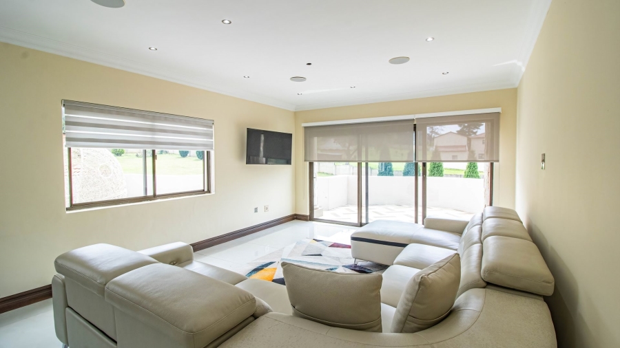 5 Bedroom Property for Sale in Golf View Gauteng