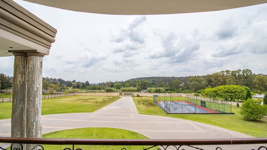 5 Bedroom Property for Sale in Golf View Gauteng