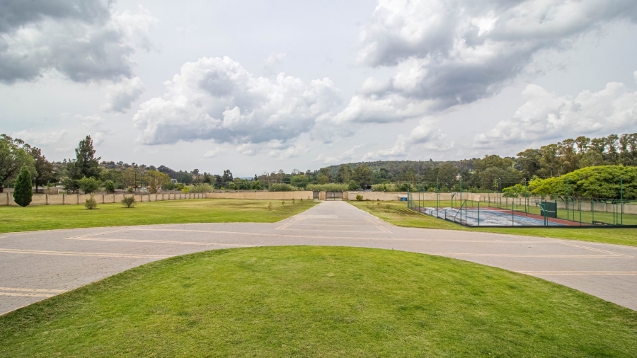 5 Bedroom Property for Sale in Golf View Gauteng