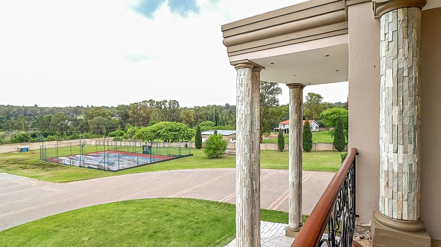 5 Bedroom Property for Sale in Golf View Gauteng