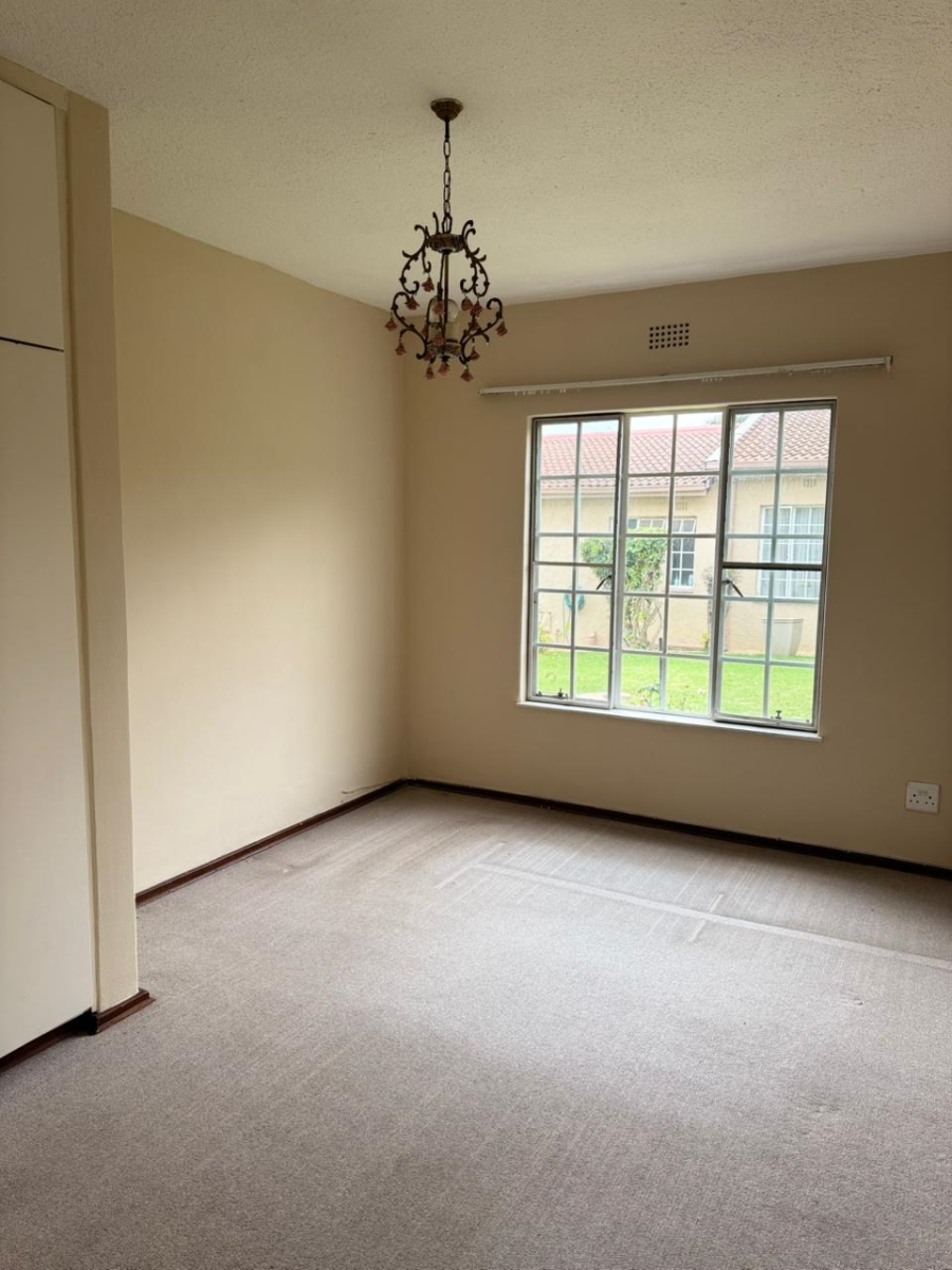 2 Bedroom Property for Sale in Bedford Park Gauteng