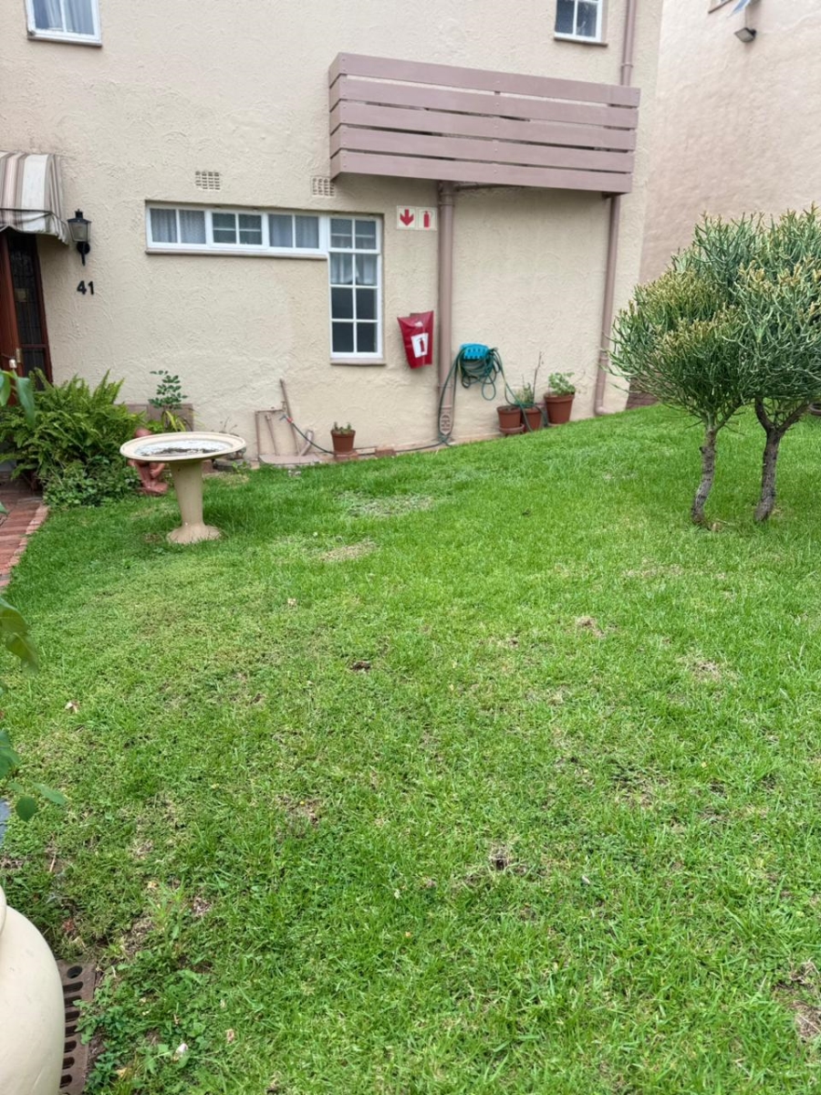 2 Bedroom Property for Sale in Bedford Park Gauteng