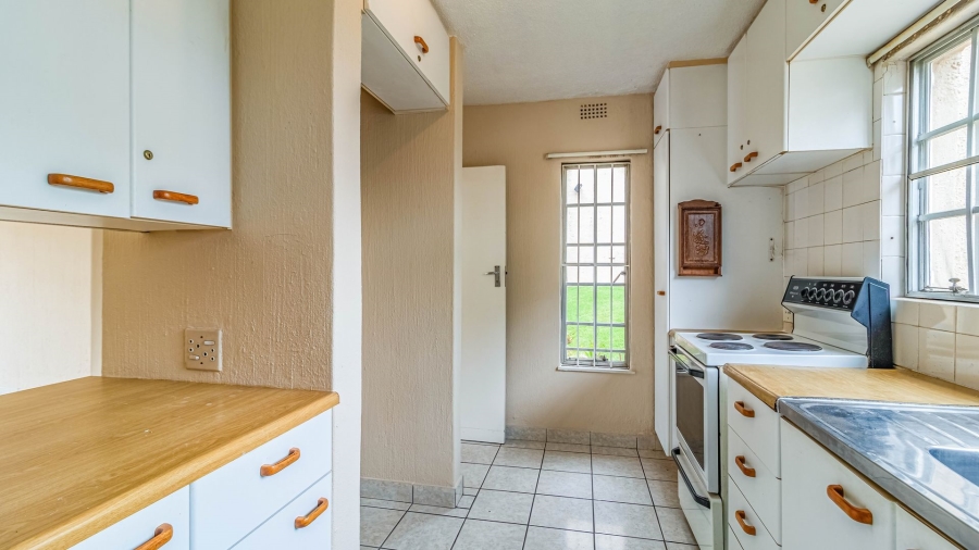 2 Bedroom Property for Sale in Bedford Park Gauteng