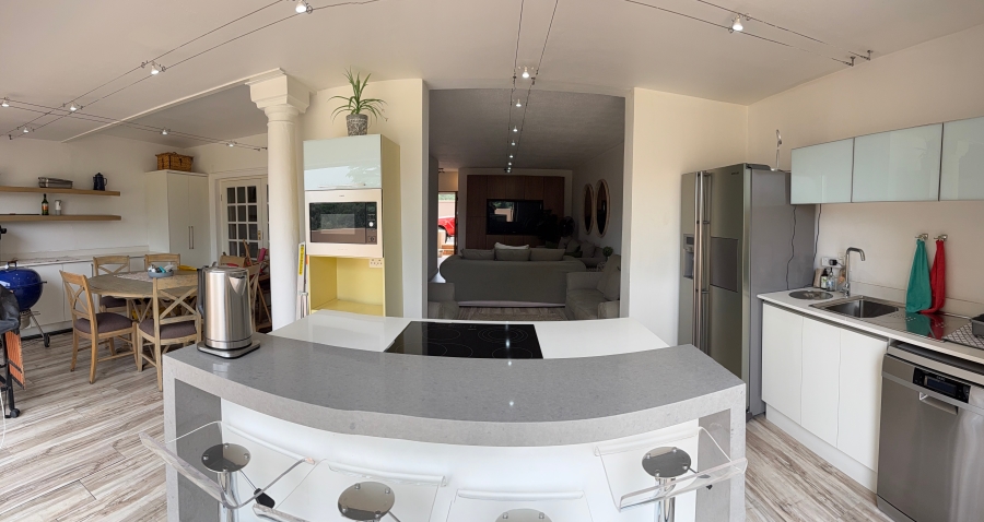 2 Bedroom Property for Sale in Peacehaven Gauteng