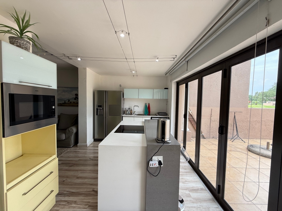 2 Bedroom Property for Sale in Peacehaven Gauteng