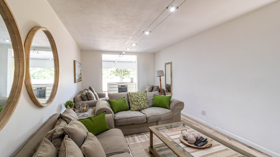 2 Bedroom Property for Sale in Peacehaven Gauteng