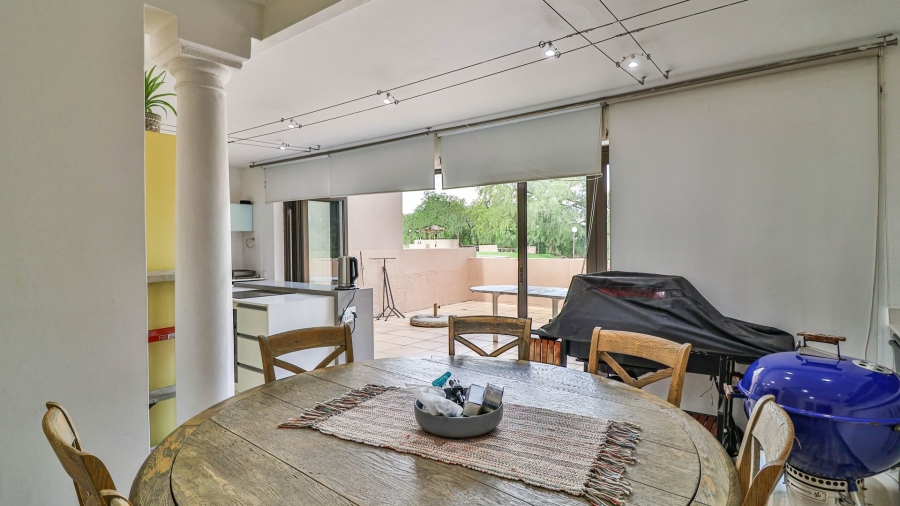 2 Bedroom Property for Sale in Peacehaven Gauteng