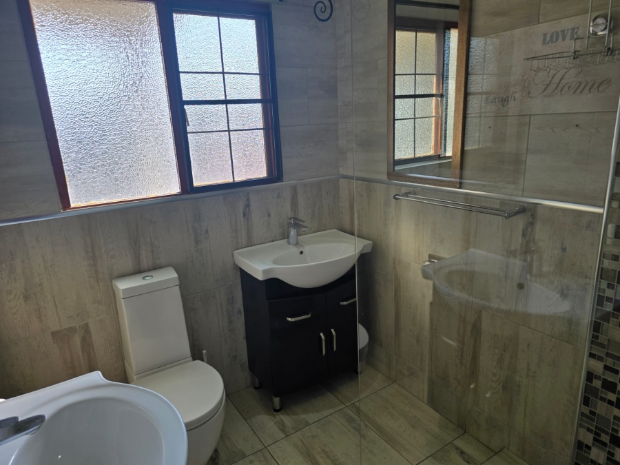 3 Bedroom Property for Sale in Bassonia Gauteng