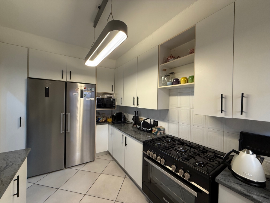 3 Bedroom Property for Sale in Peacehaven Gauteng