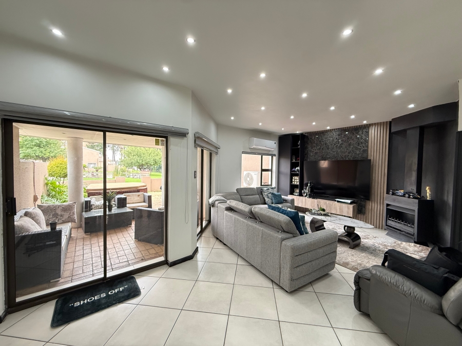 3 Bedroom Property for Sale in Peacehaven Gauteng