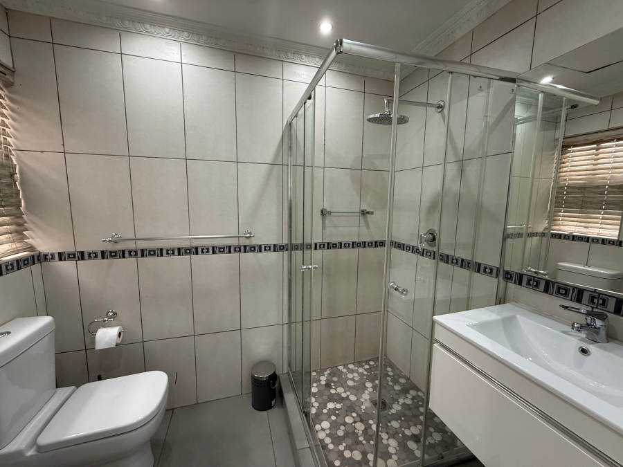 3 Bedroom Property for Sale in Peacehaven Gauteng