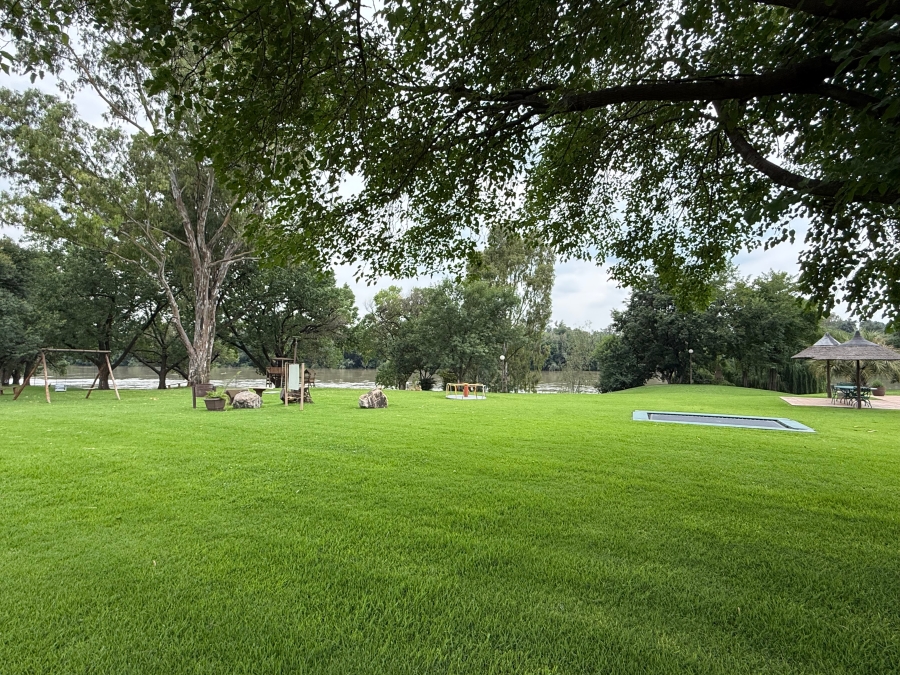 3 Bedroom Property for Sale in Peacehaven Gauteng