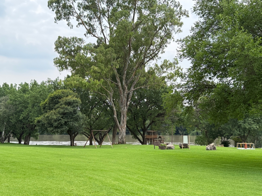 3 Bedroom Property for Sale in Peacehaven Gauteng