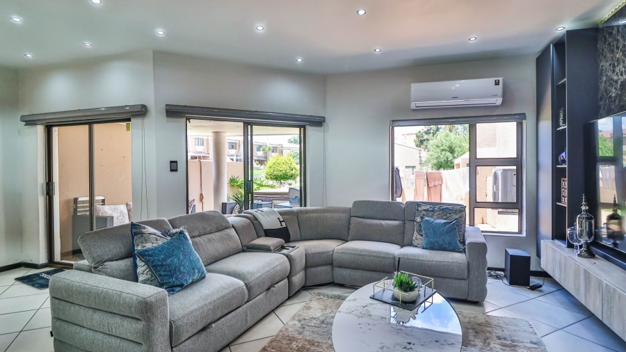 3 Bedroom Property for Sale in Peacehaven Gauteng