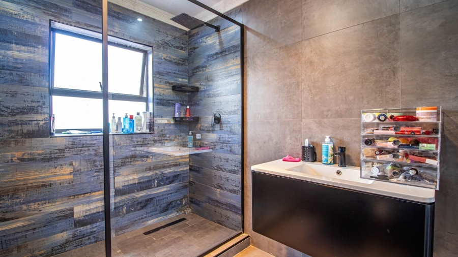 3 Bedroom Property for Sale in Peacehaven Gauteng