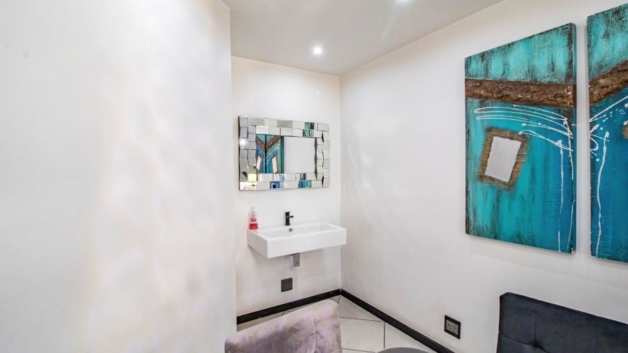 3 Bedroom Property for Sale in Peacehaven Gauteng