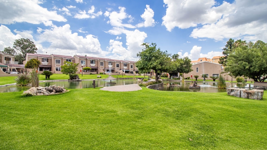 3 Bedroom Property for Sale in Peacehaven Gauteng