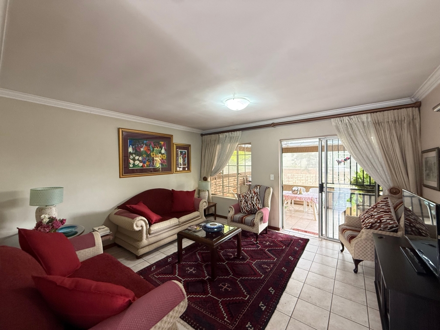 3 Bedroom Property for Sale in Die Wilgers Gauteng