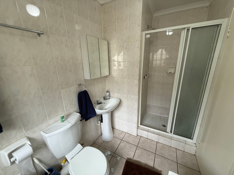 3 Bedroom Property for Sale in Die Wilgers Gauteng