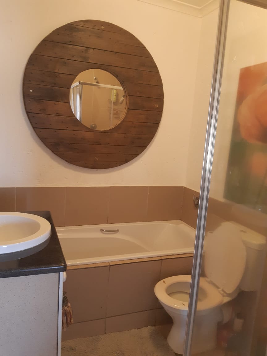 3 Bedroom Property for Sale in Hillside Gauteng