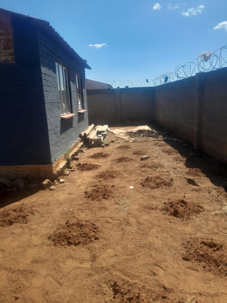 2 Bedroom Property for Sale in Slovoville Gauteng