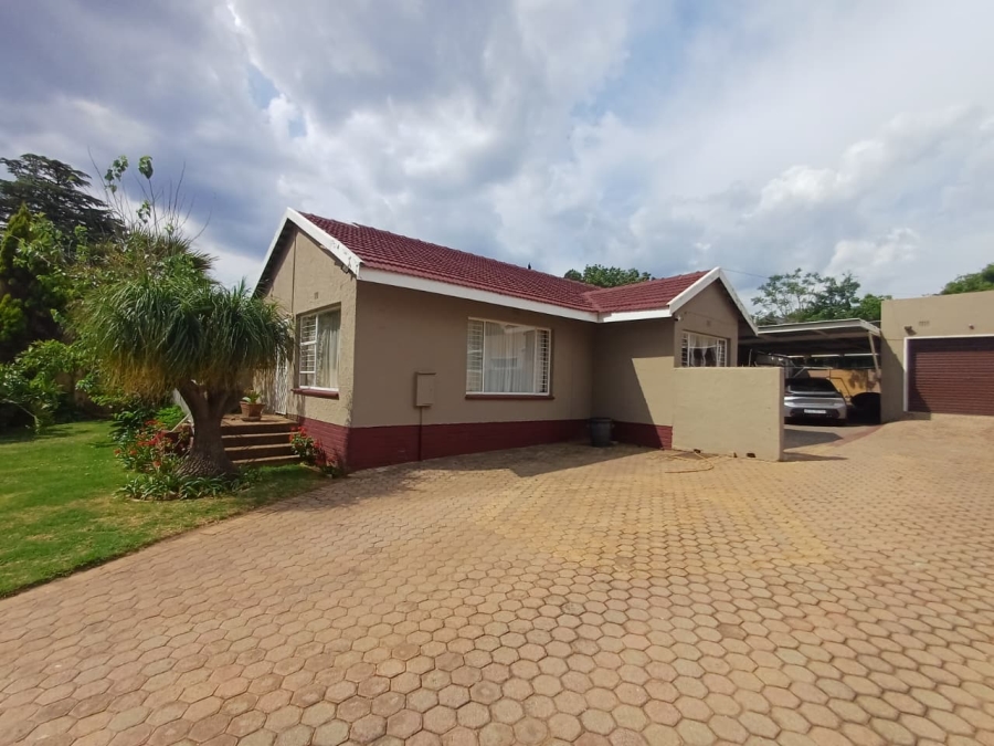 3 Bedroom Property for Sale in Greenhills Gauteng